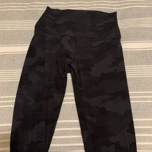 Lululemon Camo Align Leggings 25”